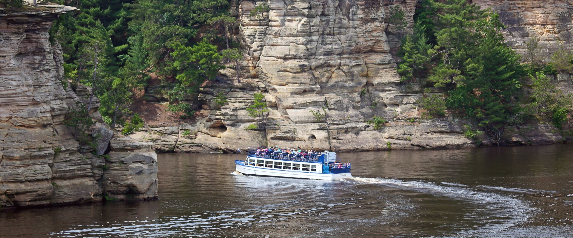 Can you boat at wisconsin dells?